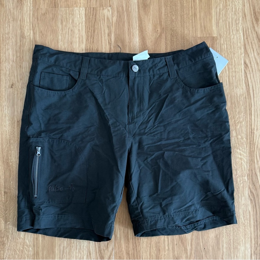 NEW Men’s Rhône Pulse Shorts - High-Performance Training - Gray - Size Small